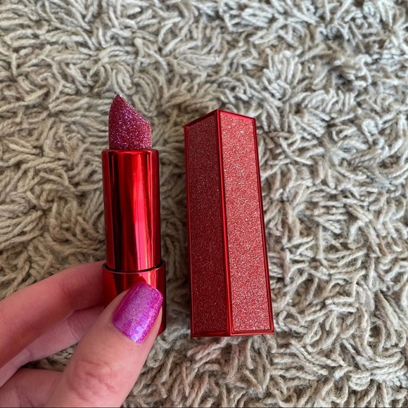 Hank & Henry Other - ❗️NEW❗️Hank and Henry Satin Matte Lipstick